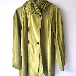 Reversible light weight rain coat.